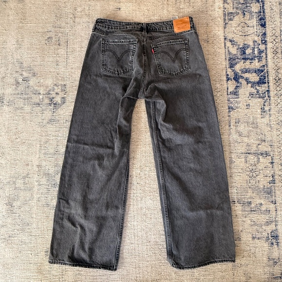 Levi's Premium Low Loose Black Jeans Sz 31 - Picture 3 of 7